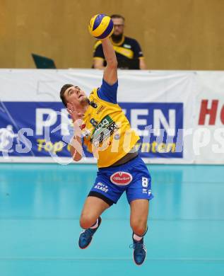Volleyball Bundesliga. SK Posojilnica Aich/Dob gegen Hypo Tirol. Peter Mlynarcik (Aich/Dob). Bleiburg, 1.12.2016.
Foto: Kuess 
---
pressefotos, pressefotografie, kuess, qs, qspictures, sport, bild, bilder, bilddatenbank