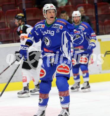 EBEL. Eishockey Bundesliga. VSV gegen	Moser Medical Graz99ers. Jan Urbas (VSV). Villach, am 4.12.2016.
Foto: Kuess

---
pressefotos, pressefotografie, kuess, qs, qspictures, sport, bild, bilder, bilddatenbank