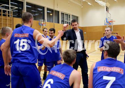 Basketball 2. Bundesliga. GD 9. Runde. Raiders Villach gegen D.C. Timberwolves. Trainer Hubert Schmidt  (D.C. Timberwolves). Villach, am 4.12.2016.
Foto: Kuess
---
pressefotos, pressefotografie, kuess, qs, qspictures, sport, bild, bilder, bilddatenbank