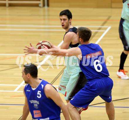 Basketball 2. Bundesliga. GD 9. Runde. Raiders Villach gegen D.C. Timberwolves.  Erik Rhinehart  (Villach), Nemanja NIKOLIC (D.C. Timberwolves). Villach, am 4.12.2016.
Foto: Kuess
---
pressefotos, pressefotografie, kuess, qs, qspictures, sport, bild, bilder, bilddatenbank