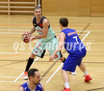 Basketball 2. Bundesliga. GD 9. Runde. Raiders Villach gegen D.C. Timberwolves. Ales Primc (Villach), Peter HOFBAUER (D.C. Timberwolves). Villach, am 4.12.2016.
Foto: Kuess
---
pressefotos, pressefotografie, kuess, qs, qspictures, sport, bild, bilder, bilddatenbank
