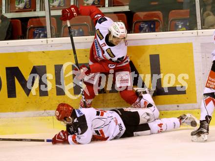 EBEL. Eishockey Bundesliga. KAC gegen 	HC TWK Innsbruck, Die Haie. Manuel Ganahl  (KAC),  SEDIVY Ondrej (Innsbruck). Klagenfurt, am 9.12.2016.
Foto: Kuess

---
pressefotos, pressefotografie, kuess, qs, qspictures, sport, bild, bilder, bilddatenbank