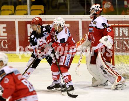 EBEL. Eishockey Bundesliga. KAC gegen 	HC TWK Innsbruck, Die Haie.  Mitja Robar, David Madlener   (KAC),  SEDIVY Ondrej (Innsbruck). Klagenfurt, am 9.12.2016.
Foto: Kuess

---
pressefotos, pressefotografie, kuess, qs, qspictures, sport, bild, bilder, bilddatenbank