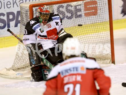 EBEL. Eishockey Bundesliga. KAC gegen 	HC TWK Innsbruck, Die Haie. Andy Chiodo (Innsbruck). Klagenfurt, am 9.12.2016.
Foto: Kuess

---
pressefotos, pressefotografie, kuess, qs, qspictures, sport, bild, bilder, bilddatenbank