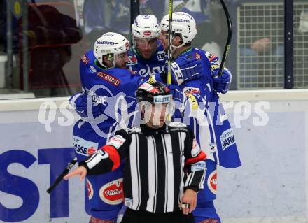 EBEL. Eishockey Bundesliga. VSV gegen	Dornbirner Eishockey Club. Torjubel Samuel Labrecque, Evan McGrath, Benjamin Petrik (VSV). Villach, am 9.12.2016.
Foto: Kuess

---
pressefotos, pressefotografie, kuess, qs, qspictures, sport, bild, bilder, bilddatenbank