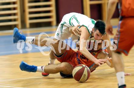 Basketball 2. Bundesliga. GD 10. Runde. KOS Celovec gegen Basket 2000 Vienna. Peter Papic, (KOS Celovec), Aldin Avdic  (Basket 2000). Klagenfurt, am 10.12.2016.
Foto: Kuess
---
pressefotos, pressefotografie, kuess, qs, qspictures, sport, bild, bilder, bilddatenbank