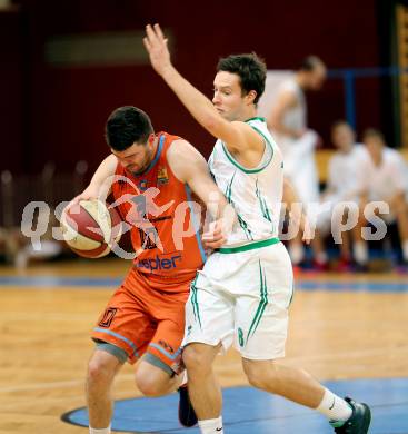 Basketball 2. Bundesliga. GD 10. Runde. KOS Celovec gegen Basket 2000 Vienna.  Simon Pasterk, (KOS Celovec), Aleksandar Trivan  (Basket 2000). Klagenfurt, am 10.12.2016.
Foto: Kuess
---
pressefotos, pressefotografie, kuess, qs, qspictures, sport, bild, bilder, bilddatenbank