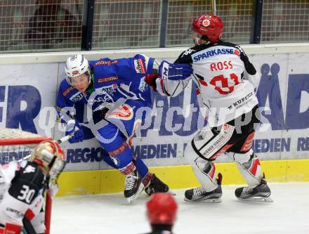 EBEL. Eishockey Bundesliga. VSV gegen	HC TWK Innsbruck, Die Haie. Corey Locke, (VSV), Nicholas Ross (Innsbruck). Villach, am 16.12.2016.
Foto: Kuess

---
pressefotos, pressefotografie, kuess, qs, qspictures, sport, bild, bilder, bilddatenbank