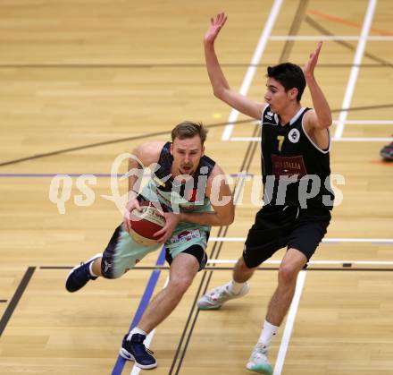 Basketball 2. Bundesliga. GD11. Runde. Raiders Villach gegen Woerthersee Piraten. Sebastian Huber,  (Villach), Volkan Oezdemir (Woerthersee Piraten). Villach, am 17.12.2016.
Foto: Kuess
---
pressefotos, pressefotografie, kuess, qs, qspictures, sport, bild, bilder, bilddatenbank