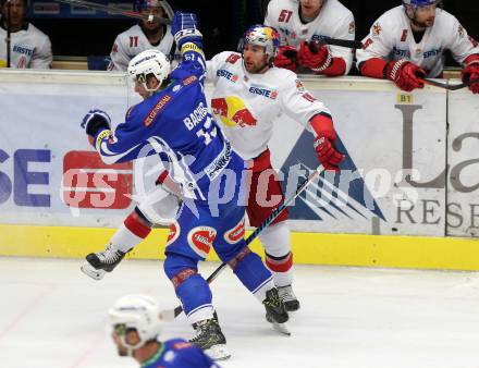 EBEL. Eishockey Bundesliga. VSV gegen	EC Red Bull Salzburg	. Stefan Bacher,  (VSV), Bill Thomas (Salzburg). Villach, am 20.12.2016.
Foto: Kuess

---
pressefotos, pressefotografie, kuess, qs, qspictures, sport, bild, bilder, bilddatenbank
