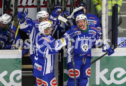 EBEL. Eishockey Bundesliga. VSV gegen	EC Red Bull Salzburg	. Torjubel Jan Urbas, Nico Brunner, Dustin Johner(VSV). Villach, am 20.12.2016.
Foto: Kuess

---
pressefotos, pressefotografie, kuess, qs, qspictures, sport, bild, bilder, bilddatenbank