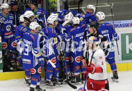 EBEL. Eishockey Bundesliga. VSV gegen	EC Red Bull Salzburg	. Jubel VSV. Villach, am 20.12.2016.
Foto: Kuess

---
pressefotos, pressefotografie, kuess, qs, qspictures, sport, bild, bilder, bilddatenbank