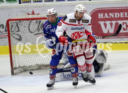 EBEL. Eishockey Bundesliga. VSV gegen	KAC. Nico Brunner, (VSV), Ziga Pance  (KAC). Villach, am 28.12.2016.
Foto: Kuess

---
pressefotos, pressefotografie, kuess, qs, qspictures, sport, bild, bilder, bilddatenbank