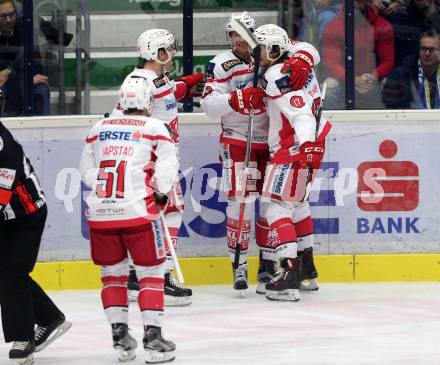 EBEL. Eishockey Bundesliga. VSV gegen	KAC. Torjubel Manuel Ganahl, Jamie Lundmark, Matthew Neal, Kevin Kapstad (KAC). Villach, am 28.12.2016.
Foto: Kuess

---
pressefotos, pressefotografie, kuess, qs, qspictures, sport, bild, bilder, bilddatenbank