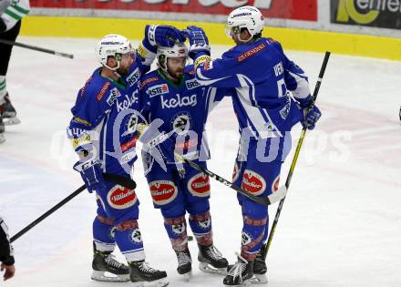 EBEL. Eishockey Bundesliga. VSV gegen	HDD Olimpija Ljubljana. Torjubel Olivier Latendresse, Samuel Labrecque, Miha Verlic (VSV). Villach, am 30.12.2016.
Foto: Kuess

---
pressefotos, pressefotografie, kuess, qs, qspictures, sport, bild, bilder, bilddatenbank