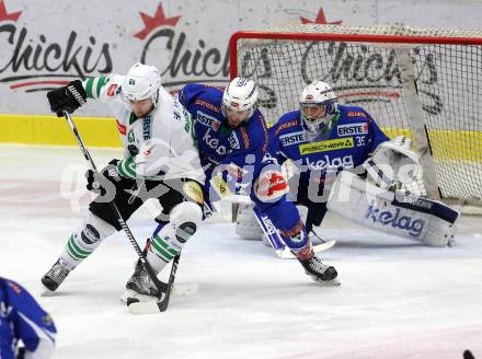 EBEL. Eishockey Bundesliga. VSV gegen	HDD Olimpija Ljubljana. Samuel Labrecque, Olivier Roy,  (VSV), Raphael Bussieres (Laibach). Villach, am 30.12.2016.
Foto: Kuess

---
pressefotos, pressefotografie, kuess, qs, qspictures, sport, bild, bilder, bilddatenbank