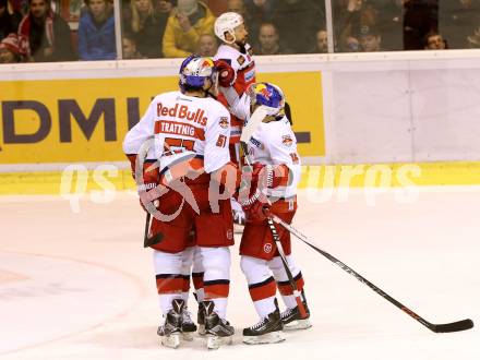 EBEL. Eishockey Bundesliga. KAC gegen 	EC Red Bull Salzburg. Torjubel John Hughes, Ryan Duncan, Matthias Trattnig (Salzburg). Klagenfurt, am 3.1.2017.
Foto: Kuess

---
pressefotos, pressefotografie, kuess, qs, qspictures, sport, bild, bilder, bilddatenbank