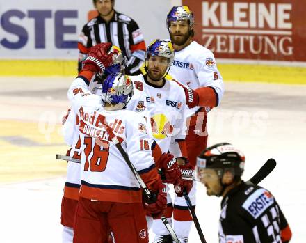 EBEL. Eishockey Bundesliga. KAC gegen 	EC Red Bull Salzburg. Torjubel Daniel Sondell, Ryan Duncan, Bill Thomas, Thomas Raffl (Salzburg). Klagenfurt, am 3.1.2017.
Foto: Kuess

---
pressefotos, pressefotografie, kuess, qs, qspictures, sport, bild, bilder, bilddatenbank
