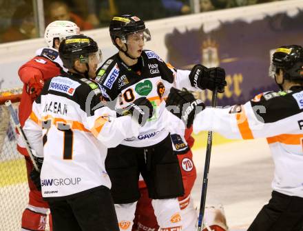 EBEL. Eishockey Bundesliga. KAC gegen 	Moser Medical Graz99ers. Torjubel (Graz). Klagenfurt, am 6.1.2017.
Foto: Kuess

---
pressefotos, pressefotografie, kuess, qs, qspictures, sport, bild, bilder, bilddatenbank