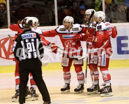 EBEL. Eishockey Bundesliga. KAC gegen 	Moser Medical Graz99ers. Torjubel (KAC). Klagenfurt, am 6.1.2017.
Foto: Kuess

---
pressefotos, pressefotografie, kuess, qs, qspictures, sport, bild, bilder, bilddatenbank
