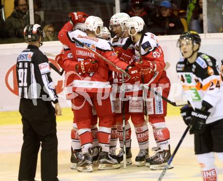 EBEL. Eishockey Bundesliga. KAC gegen 	Moser Medical Graz99ers. Torjubel (KAC). Klagenfurt, am 6.1.2017.
Foto: Kuess

---
pressefotos, pressefotografie, kuess, qs, qspictures, sport, bild, bilder, bilddatenbank