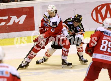 EBEL. Eishockey Bundesliga. KAC gegen 	Moser Medical Graz99ers. Marco Richter,  (KAC), Mario Petrovitz (Graz). Klagenfurt, am 6.1.2017.
Foto: Kuess

---
pressefotos, pressefotografie, kuess, qs, qspictures, sport, bild, bilder, bilddatenbank