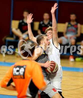 Basketball 2. Bundesliga. GD 12. Runde. Woerthersee Piraten gegen Raiders Villach. Daniel Strasser (Piraten), Julian Hartl (Raiders). Klagenfurt, am 7.1.2017.
Foto: Kuess
---
pressefotos, pressefotografie, kuess, qs, qspictures, sport, bild, bilder, bilddatenbank