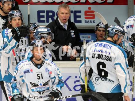 EBEL. Eishockey Bundesliga. VSV gegen	EHC Liwest Black Wings Linz.  Trainer Rob Daum (Linz). Villach, am 11.1.2017.
Foto: Kuess

---
pressefotos, pressefotografie, kuess, qs, qspictures, sport, bild, bilder, bilddatenbank