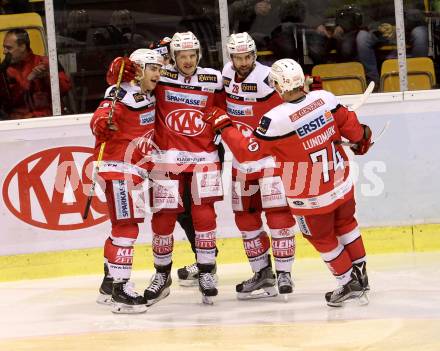EBEL. Eishockey Bundesliga. KAC gegen 	UPC Vienna Capitals. Torjubel Manuel Ganahl, Martin Schumnig, Matthew Neal, Jamie Lundmark (KAC). Klagenfurt, am 11.1.2017.
Foto: Kuess

---
pressefotos, pressefotografie, kuess, qs, qspictures, sport, bild, bilder, bilddatenbank