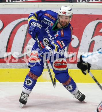 EBEL. Eishockey Bundesliga. VSV gegen	EHC Liwest Black Wings Linz.  Olivier Latendresse (VSV). Villach, am 11.1.2017.
Foto: Kuess

---
pressefotos, pressefotografie, kuess, qs, qspictures, sport, bild, bilder, bilddatenbank