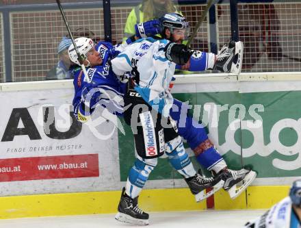 EBEL. Eishockey Bundesliga. VSV gegen	EHC Liwest Black Wings Linz.  Jan Urbas,  (VSV), Sebastien Piche (Linz). Villach, am 11.1.2017.
Foto: Kuess

---
pressefotos, pressefotografie, kuess, qs, qspictures, sport, bild, bilder, bilddatenbank