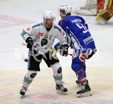 EBEL. Eishockey Bundesliga. VSV gegen	HDD Olimpija Ljubljana. Eric Hunter (VSV), Daniel Nageler (Laibach). Villach, am 20.1.2017.
Foto: Kuess

---
pressefotos, pressefotografie, kuess, qs, qspictures, sport, bild, bilder, bilddatenbank