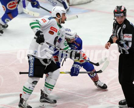 EBEL. Eishockey Bundesliga. VSV gegen	HDD Olimpija Ljubljana. Patrick Platzer (VSV), Bussieres Raphael (Laibach). Villach, am 20.1.2017.
Foto: Kuess

---
pressefotos, pressefotografie, kuess, qs, qspictures, sport, bild, bilder, bilddatenbank