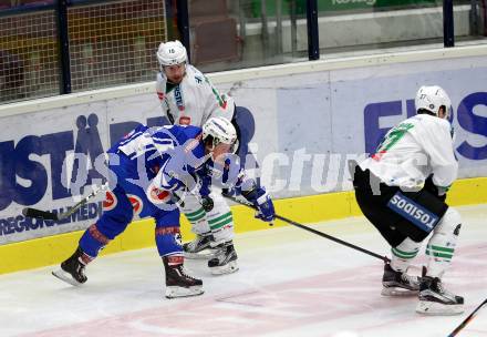 EBEL. Eishockey Bundesliga. VSV gegen	HDD Olimpija Ljubljana. Corey Locke (VSV), Music Ales, Cepon Mark (Laibach). Villach, am 20.1.2017.
Foto: Kuess

---
pressefotos, pressefotografie, kuess, qs, qspictures, sport, bild, bilder, bilddatenbank