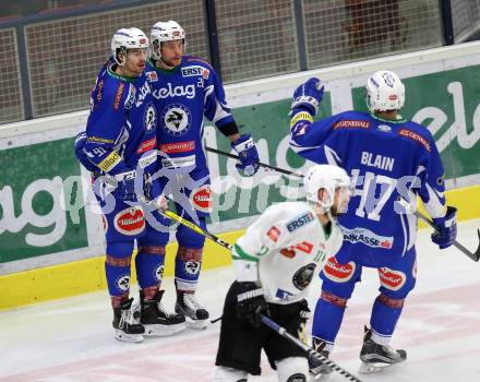 EBEL. Eishockey Bundesliga. VSV gegen	HDD Olimpija Ljubljana. Torjubel Jan Urbas, Miha Verlic, Jeremie Blain, (VSV). Villach, am 20.1.2017.
Foto: Kuess

---
pressefotos, pressefotografie, kuess, qs, qspictures, sport, bild, bilder, bilddatenbank
