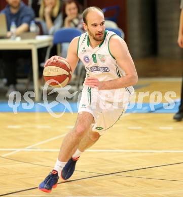 Basketball. OEBV Cup. KOS Celovec gegen Swans Gmunden. Jakob Strazar (KOS Celovec). Klagenfurt, am 20.1.2017.
Foto: Kuess
---
pressefotos, pressefotografie, kuess, qs, qspictures, sport, bild, bilder, bilddatenbank