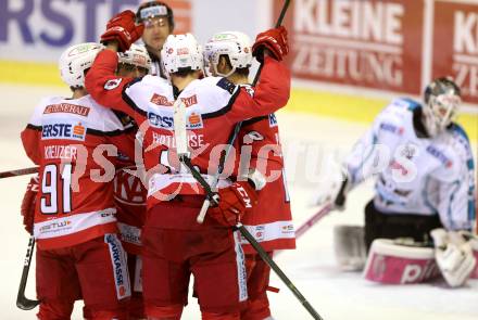 EBEL. Eishockey Bundesliga. KAC gegen 	EHC Liwest Black Wings Linz. Torjubel Philipp Kreuzer, Mitja Robar, Ziga Pance, Mark Hurturbise (KAC). Klagenfurt, am 22.1.2017.
Foto: Kuess

---
pressefotos, pressefotografie, kuess, qs, qspictures, sport, bild, bilder, bilddatenbank