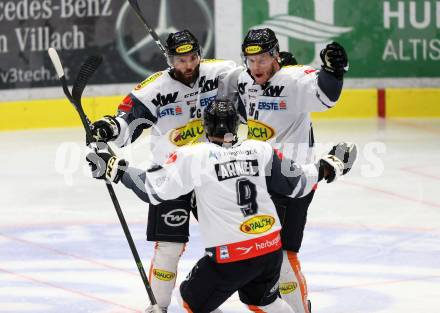 EBEL. Eishockey Bundesliga. VSV gegen	Dornbirner Eishockey Club. Torjubel Nikolas Petrik, James Livingston, James Arniel  (Dornbirn). Villach, am 27.1.2017.
Foto: Kuess

---
pressefotos, pressefotografie, kuess, qs, qspictures, sport, bild, bilder, bilddatenbank