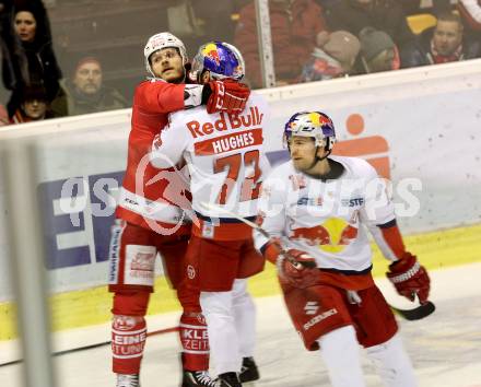EBEL. Eishockey Bundesliga. KAC gegen 	EC Red Bull Salzburg. Geier Stefan,  (KAC), John Hughes (Salzburg). Klagenfurt, am 29.1.2017.
Foto: Kuess

---
pressefotos, pressefotografie, kuess, qs, qspictures, sport, bild, bilder, bilddatenbank