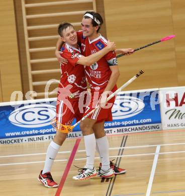 Floorball. 1. Bundesliga. VSV gegen KAC. Torjubel Krametter Michael, Mayrobnig Dominik (KAC). Villach, am 17.9.2016.
Foto: Kuess
---
pressefotos, pressefotografie, kuess, qs, qspictures, sport, bild, bilder, bilddatenbank