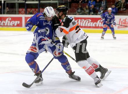EBEL. Eishockey Bundesliga. VSV gegen	Moser Medical Graz99ers. Miha Verlic,  (VSV), Kristof Reinthaler (Graz). Villach, am 5.2.2017.
Foto: Kuess

---
pressefotos, pressefotografie, kuess, qs, qspictures, sport, bild, bilder, bilddatenbank