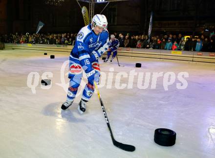 EBEL. Eishockey Bundesliga. Showtraining VSV.  Daniel Nageler. Villach, am 10.2.2017.
Foto: Kuess

---
pressefotos, pressefotografie, kuess, qs, qspictures, sport, bild, bilder, bilddatenbank