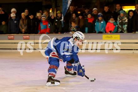 EBEL. Eishockey Bundesliga. Showtraining VSV.  Christian Jennes. Villach, am 10.2.2017.
Foto: Kuess

---
pressefotos, pressefotografie, kuess, qs, qspictures, sport, bild, bilder, bilddatenbank