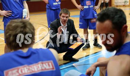 Basketball 2. Bundesliga. GD 17. Runde. KOS Celovec gegen D.C. Timberwolves. Trainer Hubert Schmidt (Timberwolves). Klagenfurt, am 18.2.2017.
Foto: Kuess
---
pressefotos, pressefotografie, kuess, qs, qspictures, sport, bild, bilder, bilddatenbank