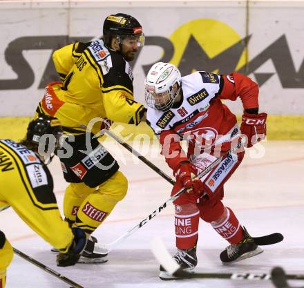 EBEL. Eishockey Bundesliga. KAC gegen 	UPC Vienna Capitals. Philipp Kreuzer,  (KAC),  Philippe Lakos (Vienna Capitals). Klagenfurt, am 19.2.2017.
Foto: Kuess

---
pressefotos, pressefotografie, kuess, qs, qspictures, sport, bild, bilder, bilddatenbank
