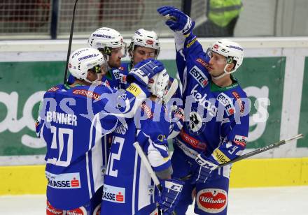 EBEL. Eishockey Bundesliga. VSV gegen	Fehervar AV 19. Torjubel Benjamin Petrik, Nico Brunner, Christof Kromp, Dustin Johner, Kevin Wehrs (VSV). Villach, am 21.2.2017.
Foto: Kuess

---
pressefotos, pressefotografie, kuess, qs, qspictures, sport, bild, bilder, bilddatenbank