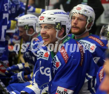 EBEL. Eishockey Bundesliga. VSV gegen	Fehervar AV 19. Miha Verlic, Jan Urbas (VSV). Villach, am 21.2.2017.
Foto: Kuess

---
pressefotos, pressefotografie, kuess, qs, qspictures, sport, bild, bilder, bilddatenbank