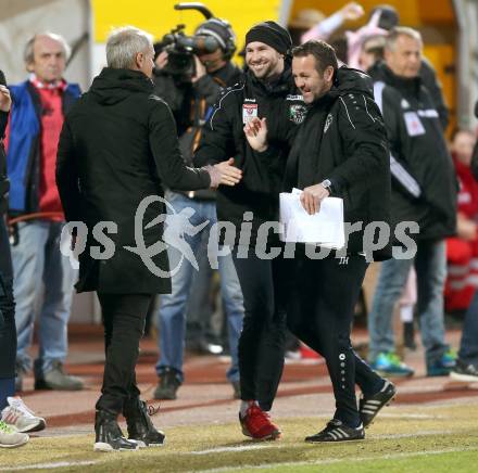 Fussball Bundesliga. RZ Pellets WAC gegen SK Rapid Wien. Jubel Trainer Heimo Pfeifenberger, Co Trainer Hannes Jochum (WAC). Wolfsberg, am 11.2.2017.
Foto: Kuess

---
pressefotos, pressefotografie, kuess, qs, qspictures, sport, bild, bilder, bilddatenbank