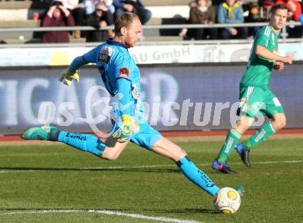 Fussball Bundesliga. RZ Pellets WAC gegen SK Rapid Wien. Alexander Kofler (WAC). Wolfsberg, am 11.2.2017.
Foto: Kuess

---
pressefotos, pressefotografie, kuess, qs, qspictures, sport, bild, bilder, bilddatenbank