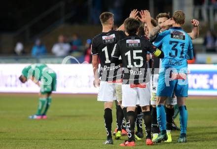 Fussball Bundesliga. RZ Pellets WAC gegen SK Rapid Wien. Jubel  (WAC). Wolfsberg, am 11.2.2017.
Foto: Kuess

---
pressefotos, pressefotografie, kuess, qs, qspictures, sport, bild, bilder, bilddatenbank